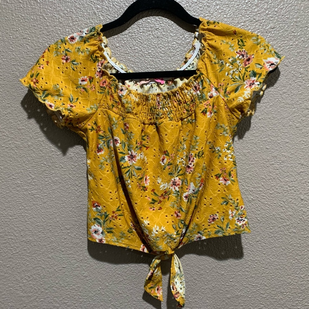 floral front tie top